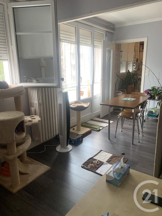 Appartement F3 à louer - 3 pièces - 53.03 m2 - BESANCON - 25 - FRANCHE-COMTE - Century 21 Chaprais Immobilier Appartement F3 à louer - 3 pièces - 53.03 m2 - BESANCON - 25 - FRANCHE-COMTE - Century 21 Chaprais Immobilier
