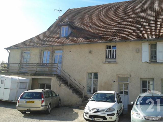 Afficher la photo en grand Appartement F3 à louer - 3 pièces - 104.09 m2 - ETUZ - 70 - FRANCHE-COMTE - Century 21 Chaprais Immobilier
