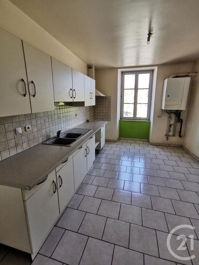 Afficher la photo en grand Appartement F3 à louer - 3 pièces - 104.09 m2 - ETUZ - 70 - FRANCHE-COMTE - Century 21 Chaprais Immobilier