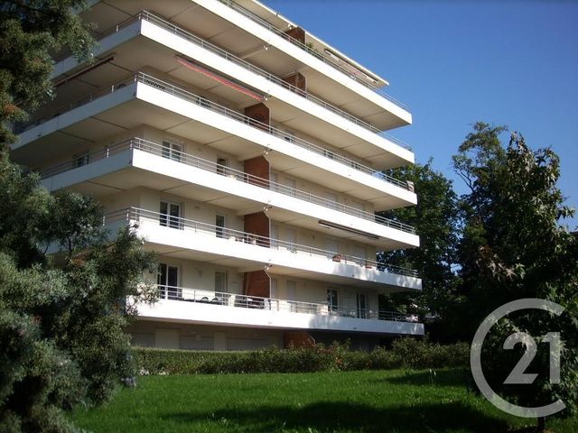Appartement F3 à louer - 3 pièces - 65.0 m2 - BESANCON - 25 - FRANCHE-COMTE - Century 21 Chaprais Immobilier Appartement F3 à louer - 3 pièces - 65.0 m2 - BESANCON - 25 - FRANCHE-COMTE - Century 21 Chaprais Immobilier