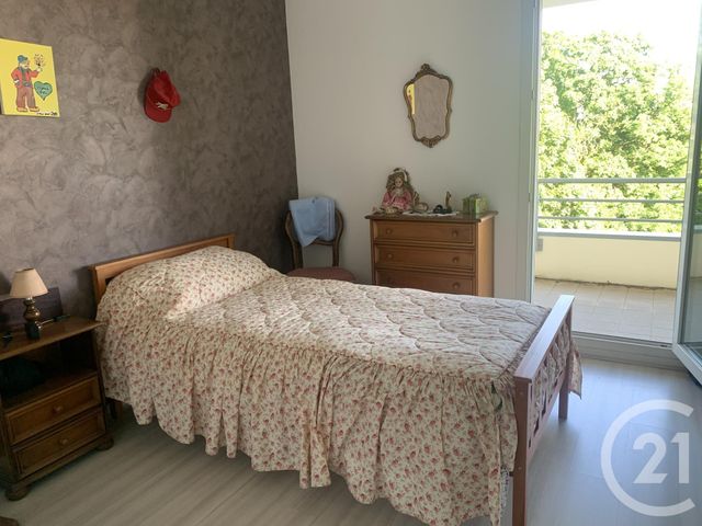 Appartement F3 à louer - 3 pièces - 65.0 m2 - BESANCON - 25 - FRANCHE-COMTE - Century 21 Chaprais Immobilier Appartement F3 à louer - 3 pièces - 65.0 m2 - BESANCON - 25 - FRANCHE-COMTE - Century 21 Chaprais Immobilier