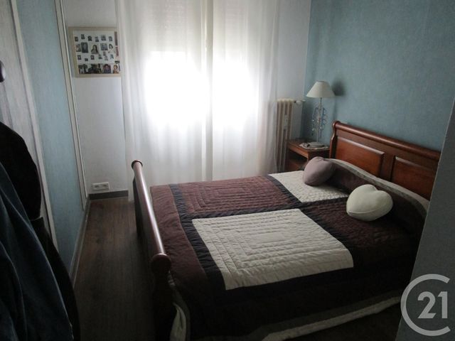 Afficher la photo en grand Appartement F4 à vendre - 4 pièces - 63.92 m2 - BESANCON - 25 - FRANCHE-COMTE - Century 21 Chaprais Immobilier