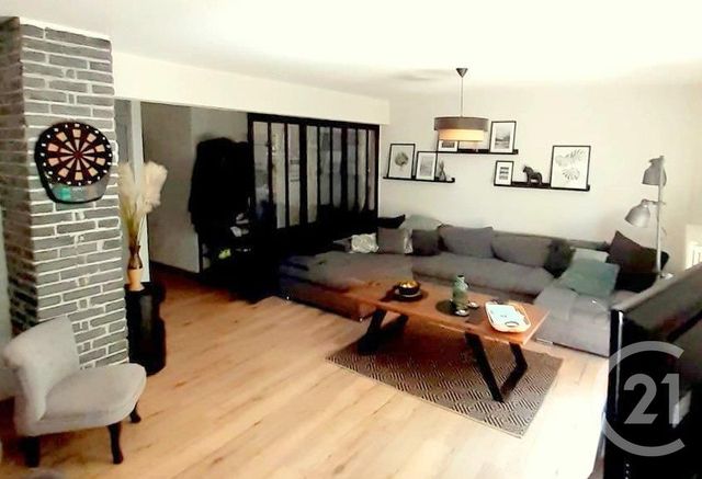 Appartement T5 à vendre - 4 pièces - 81.3 m2 - BESANCON - 25 - FRANCHE-COMTE - Century 21 Chaprais Immobilier