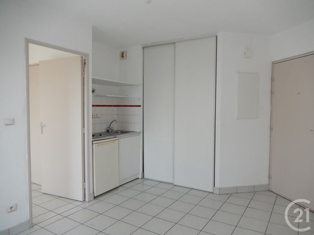 Appartement à louer - 2 pièces - 24.4 m2 - BESANCON - 25 - FRANCHE-COMTE - Century 21 Chaprais Immobilier