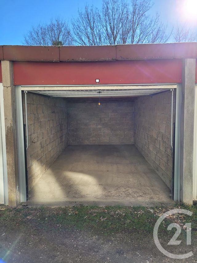 parking à louer - 14.0 m2 - BESANCON - 25 - FRANCHE-COMTE - Century 21 Chaprais Immobilier