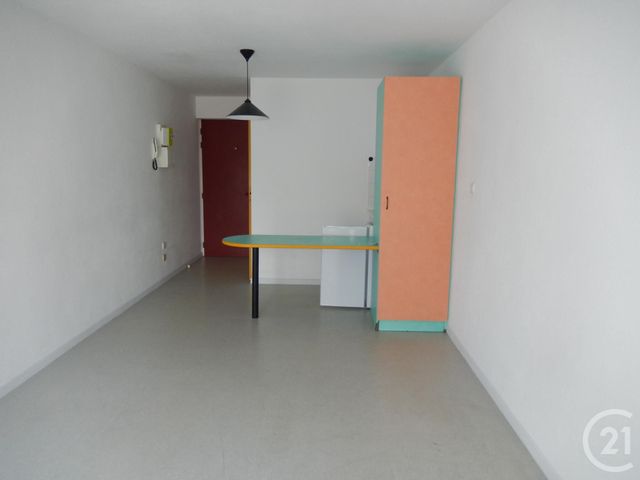 Appartement F1 à louer - 1 pièce - 21.91 m2 - BESANCON - 25 - FRANCHE-COMTE - Century 21 Chaprais Immobilier