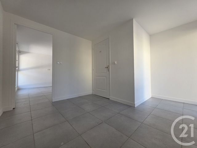 Appartement Local à louer - 2 pièces - 25.59 m2 - CHALEZE - 25 - FRANCHE-COMTE - Century 21 Chaprais Immobilier