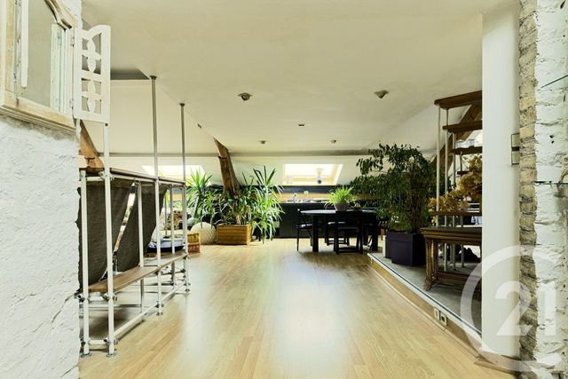 Appartement à vendre - 4 pièces - 100.06 m2 - BESANCON - 25 - FRANCHE-COMTE - Century 21 Chaprais Immobilier