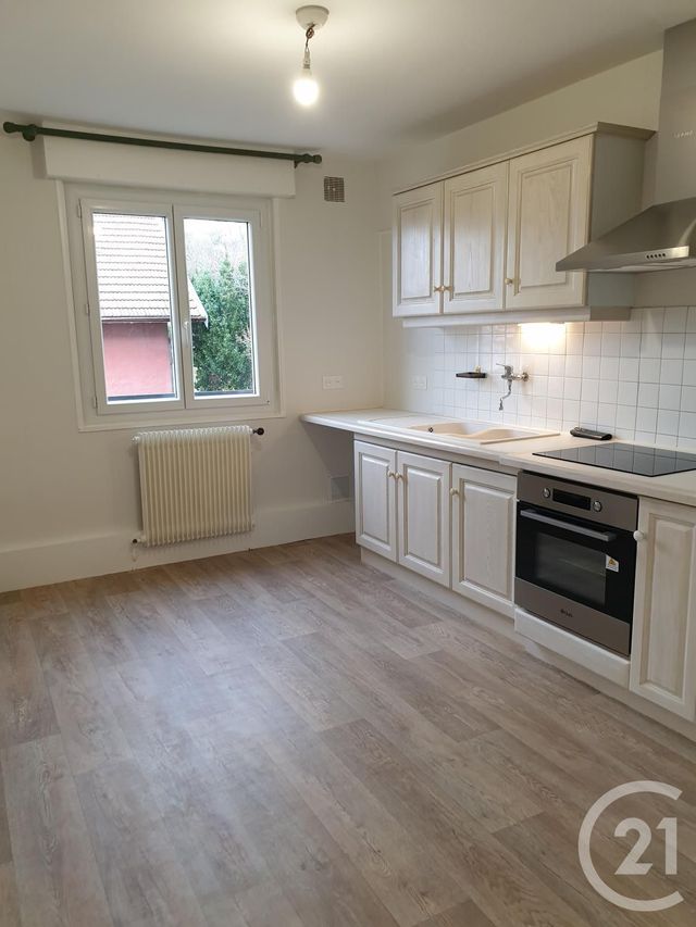 Appartement F4 à louer - 4 pièces - 76.36 m2 - BESANCON - 25 - FRANCHE-COMTE - Century 21 Chaprais Immobilier