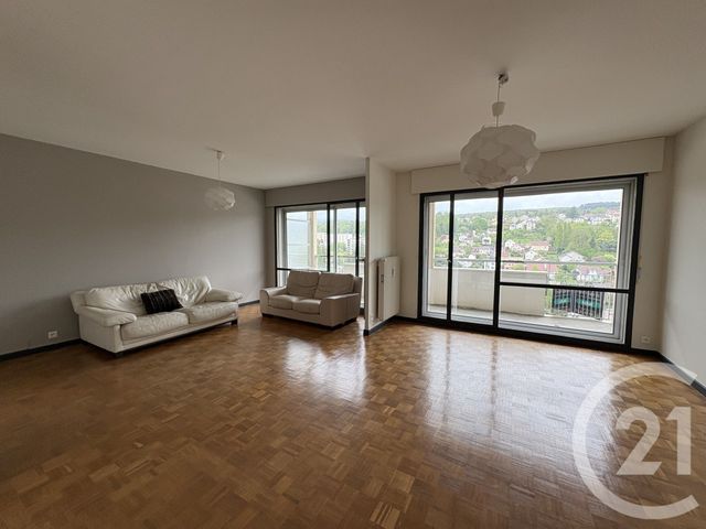 Appartement F3 à louer - 3 pièces - 77.04 m2 - BESANCON - 25 - FRANCHE-COMTE - Century 21 Chaprais Immobilier