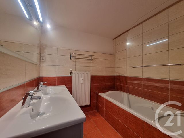 Appartement F4 à louer - 4 pièces - 110.47 m2 - DEVECEY - 25 - FRANCHE-COMTE - Century 21 Chaprais Immobilier