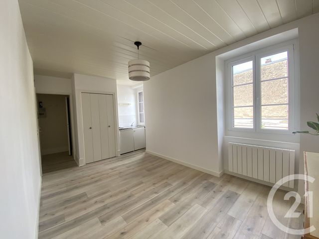 Appartement Studio à louer - 1 pièce - 20.1 m2 - BESANCON - 25 - FRANCHE-COMTE - Century 21 Chaprais Immobilier