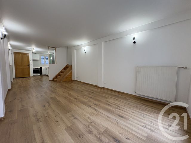 Appartement F3 à vendre - 3 pièces - 70.32 m2 - BESANCON - 25 - FRANCHE-COMTE - Century 21 Chaprais Immobilier