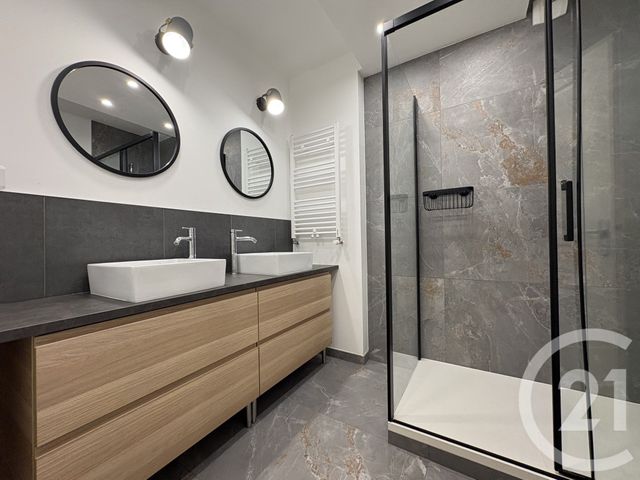 Appartement F3 à vendre - 3 pièces - 70.32 m2 - BESANCON - 25 - FRANCHE-COMTE - Century 21 Chaprais Immobilier
