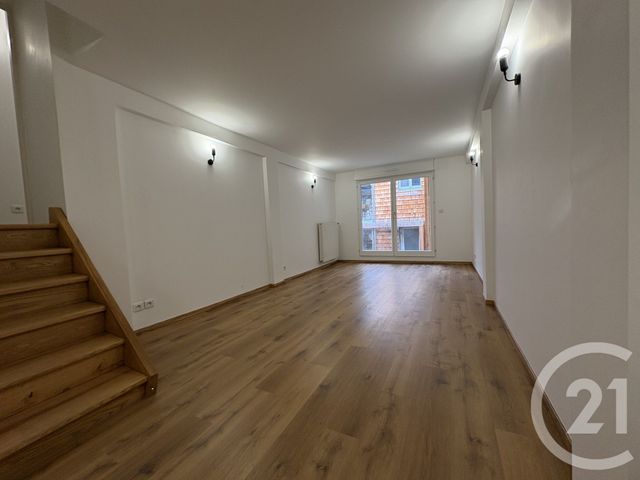 Appartement F3 à vendre - 3 pièces - 70.32 m2 - BESANCON - 25 - FRANCHE-COMTE - Century 21 Chaprais Immobilier