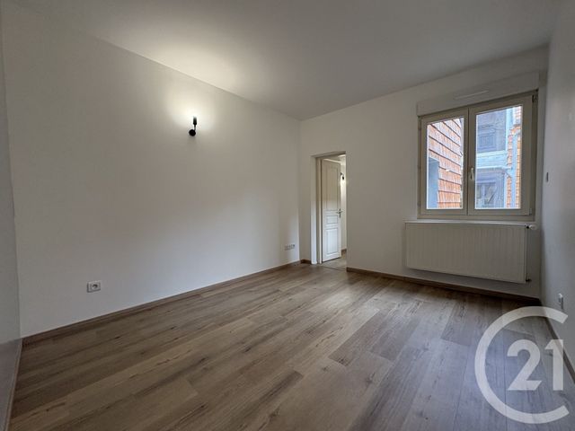 Appartement F3 à vendre - 3 pièces - 70.32 m2 - BESANCON - 25 - FRANCHE-COMTE - Century 21 Chaprais Immobilier
