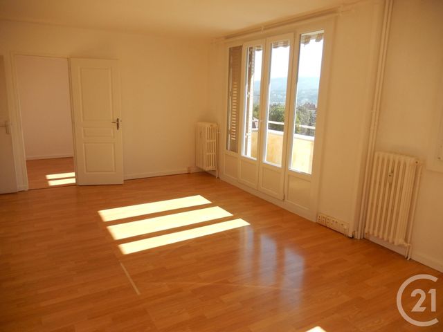 Appartement F3 à louer - 3 pièces - 62.76 m2 - BESANCON - 25 - FRANCHE-COMTE - Century 21 Chaprais Immobilier
