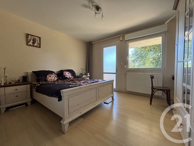 maison à vendre - 7 pièces - 188.0 m2 - ROCHE LEZ BEAUPRE - 25 - FRANCHE-COMTE - Century 21 Chaprais Immobilier