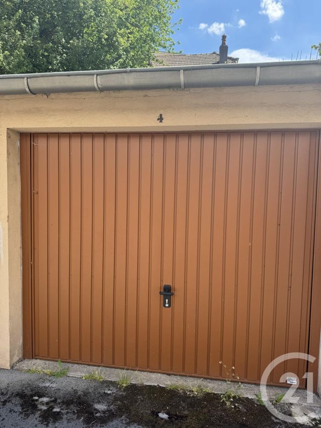 parking - BESANCON - 25
