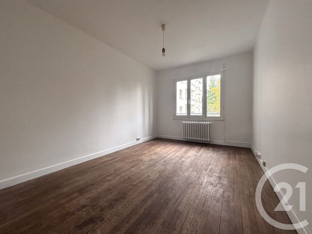 Appartement F5 à vendre - 5 pièces - 101.5 m2 - BESANCON - 25 - FRANCHE-COMTE - Century 21 Chaprais Immobilier