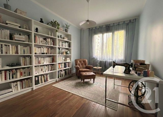 Appartement F5 à vendre - 5 pièces - 101.5 m2 - BESANCON - 25 - FRANCHE-COMTE - Century 21 Chaprais Immobilier