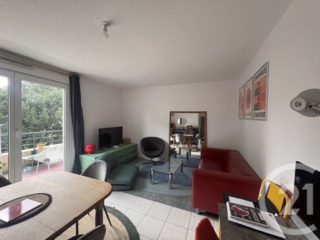 Appartement T3 à louer - 3 pièces - 60.47 m2 - BESANCON - 25 - FRANCHE-COMTE - Century 21 Chaprais Immobilier