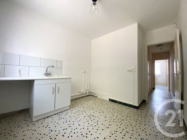 Afficher la photo en grand Appartement F3 à vendre - 3 pièces - 56.29 m2 - BESANCON - 25 - FRANCHE-COMTE - Century 21 Chaprais Immobilier