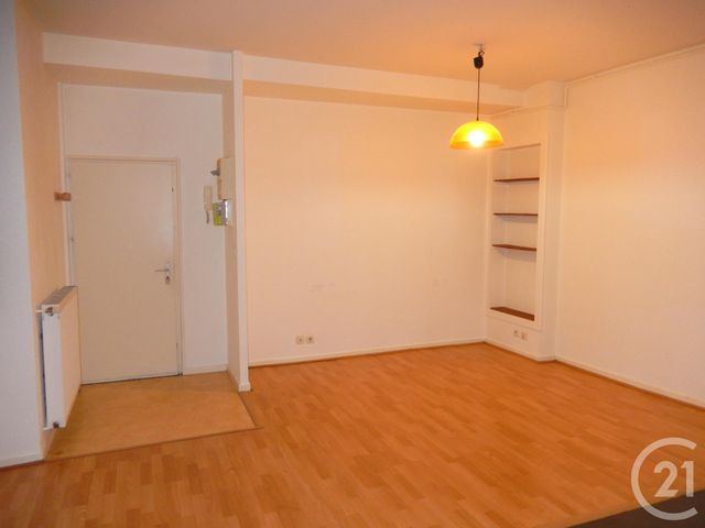 Appartement F2 à louer - 2 pièces - 43.5 m2 - BESANCON - 25 - FRANCHE-COMTE - Century 21 Chaprais Immobilier