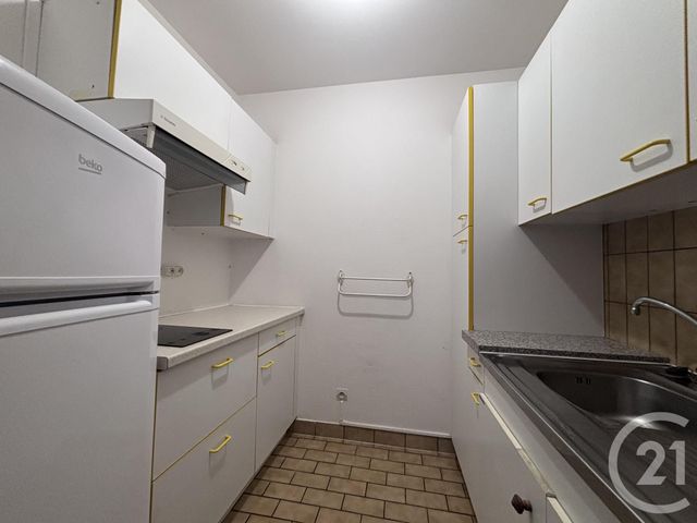 Appartement T2 à vendre - 2 pièces - 42.22 m2 - BESANCON - 25 - FRANCHE-COMTE - Century 21 Chaprais Immobilier