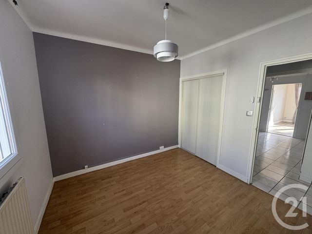 Appartement T4 à vendre - 4 pièces - 76.23 m2 - BESANCON - 25 - FRANCHE-COMTE - Century 21 Chaprais Immobilier