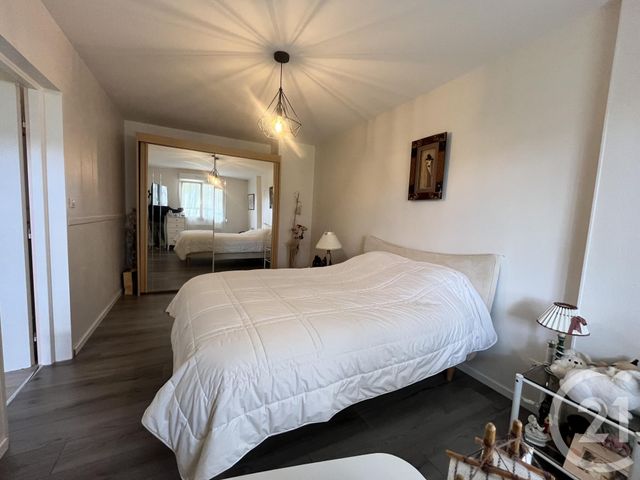 Appartement T3 à vendre - 3 pièces - 62.75 m2 - SAONE - 25 - FRANCHE-COMTE - Century 21 Chaprais Immobilier