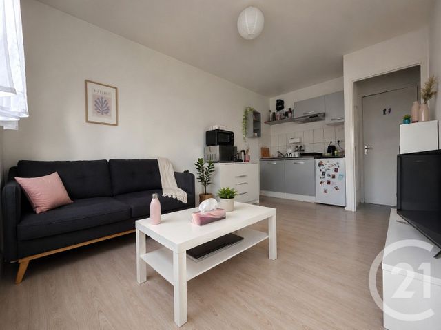 Appartement F1 à louer - 1 pièce - 29.65 m2 - BESANCON - 25 - FRANCHE-COMTE - Century 21 Chaprais Immobilier