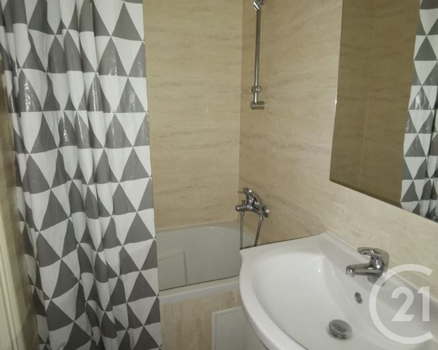 Appartement F7 et + à vendre - 14 pièces - 210.57 m2 - BESANCON - 25 - FRANCHE-COMTE - Century 21 Chaprais Immobilier