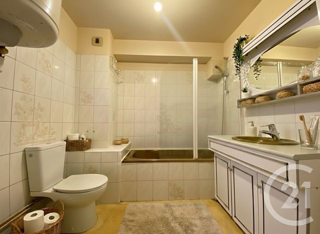 Appartement à vendre - 2 pièces - 37.28 m2 - BESANCON - 25 - FRANCHE-COMTE - Century 21 Chaprais Immobilier