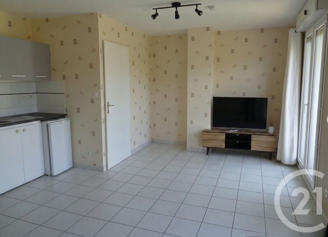 Appartement Studio à louer - 1 pièce - 27.84 m2 - BESANCON - 25 - FRANCHE-COMTE - Century 21 Chaprais Immobilier