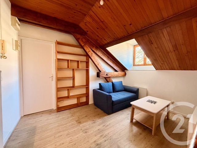 Appartement T2 à louer - 2 pièces - 30.27 m2 - BESANCON - 25 - FRANCHE-COMTE - Century 21 Chaprais Immobilier