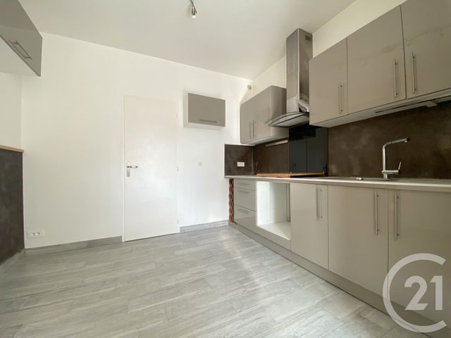 Appartement T2 à louer - 2 pièces - 29.25 m2 - BESANCON - 25 - FRANCHE-COMTE - Century 21 Chaprais Immobilier