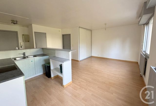 Appartement F2 à vendre - 2 pièces - 43.13 m2 - BESANCON - 25 - FRANCHE-COMTE - Century 21 Chaprais Immobilier