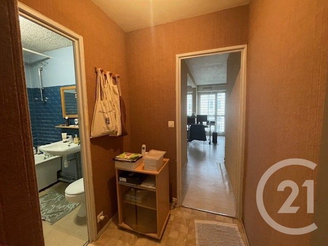 Appartement F1 à vendre - 1 pièce - 33.0 m2 - BESANCON - 25 - FRANCHE-COMTE - Century 21 Chaprais Immobilier