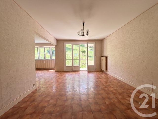 Appartement F4 à vendre - 4 pièces - 74.55 m2 - BESANCON - 25 - FRANCHE-COMTE - Century 21 Chaprais Immobilier