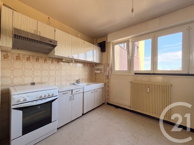 Appartement F4 à vendre - 4 pièces - 74.55 m2 - BESANCON - 25 - FRANCHE-COMTE - Century 21 Chaprais Immobilier