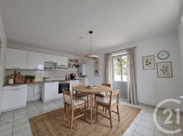 Appartement F3 à louer - 3 pièces - 80.38 m2 - MAMIROLLE - 25 - FRANCHE-COMTE - Century 21 Chaprais Immobilier
