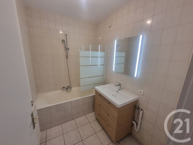 Appartement F3 à louer - 3 pièces - 80.38 m2 - MAMIROLLE - 25 - FRANCHE-COMTE - Century 21 Chaprais Immobilier