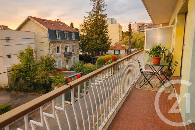 Appartement F4 à louer - 4 pièces - 78.3 m2 - BESANCON - 25 - FRANCHE-COMTE - Century 21 Chaprais Immobilier