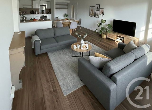 Appartement T2 à louer - 2 pièces - 64.77 m2 - BESANCON - 25 - FRANCHE-COMTE - Century 21 Chaprais Immobilier