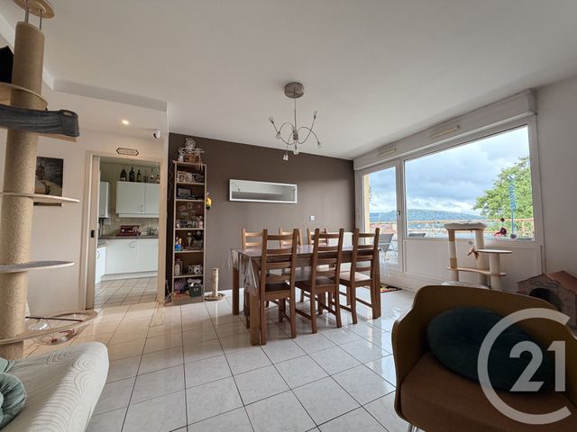 Appartement T5 en duplex à vendre - 5 pièces - 97.79 m2 - BESANCON - 25 - FRANCHE-COMTE - Century 21 Chaprais Immobilier