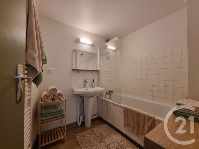 Appartement F4 à louer - 4 pièces - 67.35 m2 - BESANCON - 25 - FRANCHE-COMTE - Century 21 Chaprais Immobilier