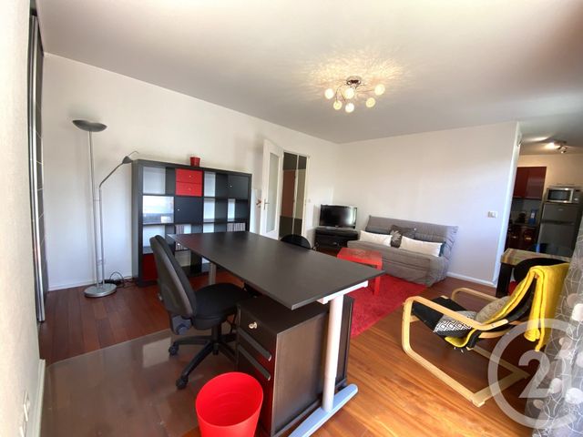 Appartement T2 à louer - 2 pièces - 43.65 m2 - BESANCON - 25 - FRANCHE-COMTE - Century 21 Chaprais Immobilier