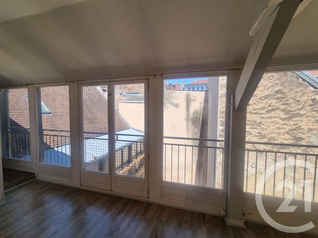 Appartement T3 à louer - 3 pièces - 88.84 m2 - BESANCON - 25 - FRANCHE-COMTE - Century 21 Chaprais Immobilier
