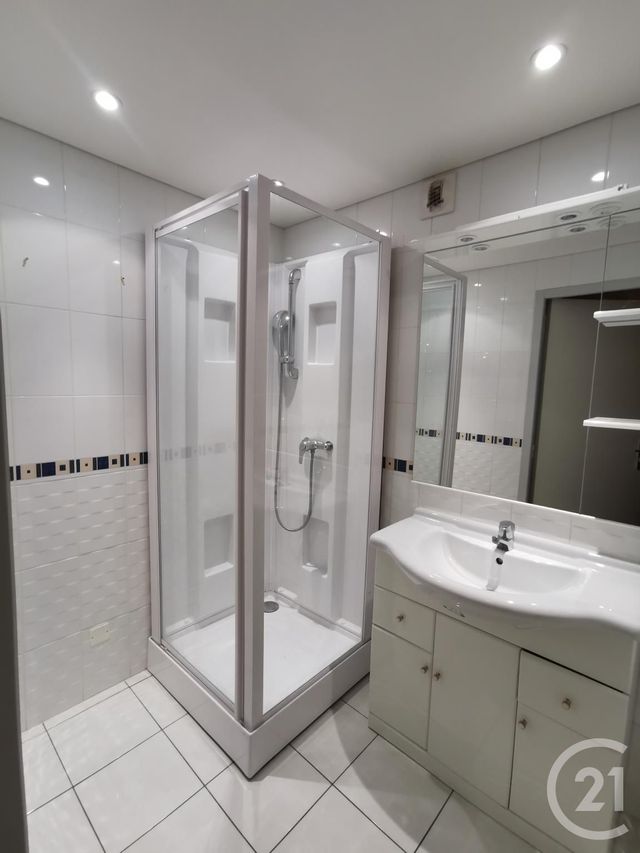 Appartement F3 à louer - 3 pièces - 58.41 m2 - BESANCON - 25 - FRANCHE-COMTE - Century 21 Chaprais Immobilier